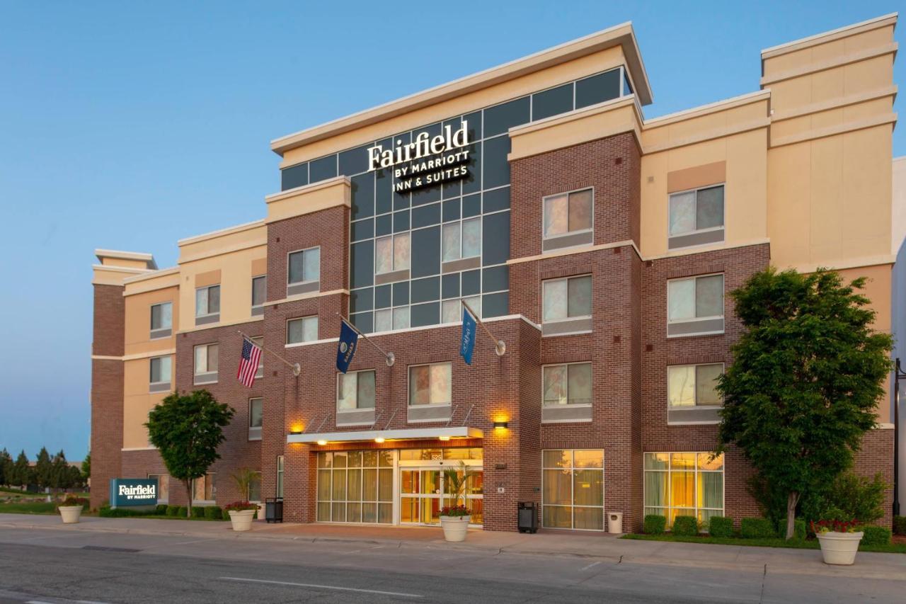 Fairfield Inn & Suites By Marriott Wichita Downtown Esterno foto