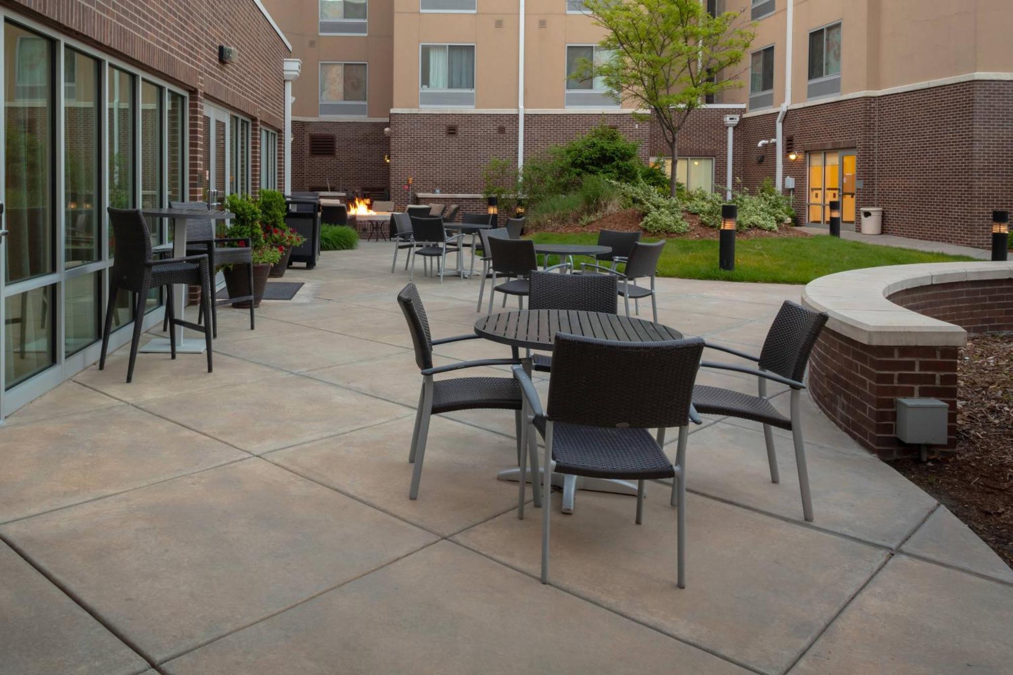 Fairfield Inn & Suites By Marriott Wichita Downtown Esterno foto